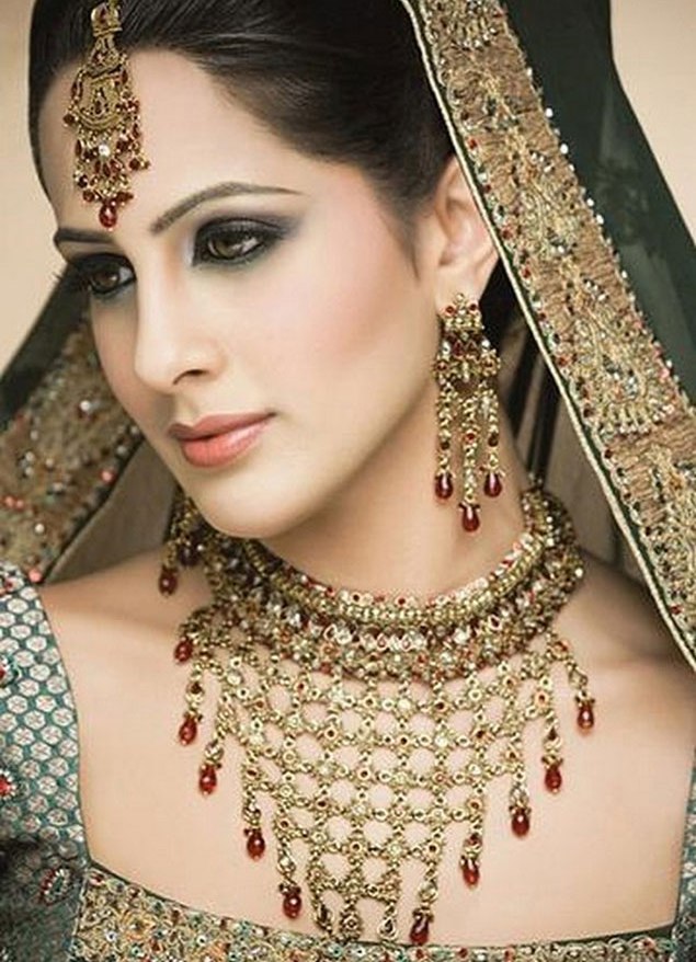 Perhiasan India