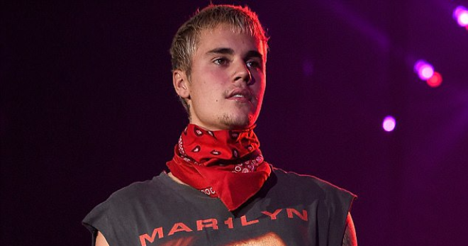 Порно видеодан шампан ішу